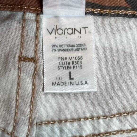 Vibrant M.I.U. Very Short High Rise Green Black Camo Shorts NWT Juniors Large - Picture 7 of 8